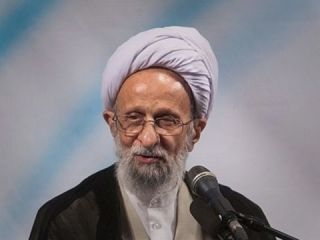 مصباح: اینترنت و تلفن همراه عامل گران‌فروشی‌ها و وضعیت بد حجاب