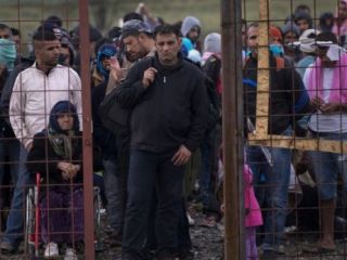 وزیران کشور اتحادیه اروپا با توزیع پناهجویان در میان اعضا موافقت کردند