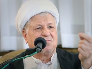 هاشمی رفسنجانی: دو سه ماه بعد از قبول قطعنامه امام به بنده فرمودند اگر جام زهر آن روز برایم تلخ بود، امروز شیرین است