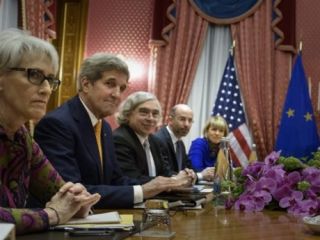 شرمن: آمریکا آماده گفت‌وگو با ایران درباره سوریه است