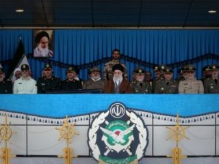 هشدار خامنه‌ای به عربستان: عکس‌العمل ما خشن و سخت خواهد بود