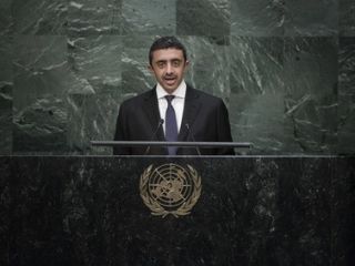 وزیر خارجه امارات: ایران اجازه ندارد از حجاج سخن بگوید / ما به همراه عربستان با تهران مقابله خواهیم کرد