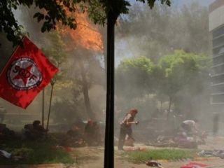 ۲ انفجار شدید آنکارا را به لرزه درآورد