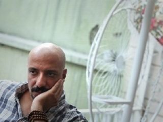 واکنش یک بازیگر به سخنان روح‌الله حسینیان در مورد سیمان ریختن روی دکتر صالحی