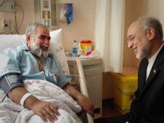 عکس‌خبر: صالحی به عیادت حسینیان رفت