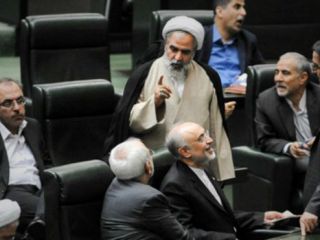 حسینیان: تهدید صالحی با سیمان جدی بود