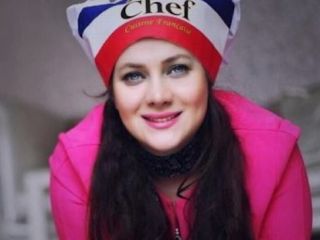 کارشناس آشپزی به اتهام توهین به حسین همدانی از صدا و سیما اخراج شد