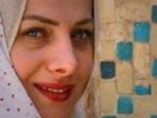 هتاکی با صفحه تقلبی:  برای مائده حجاری پاپوش درست کردند!