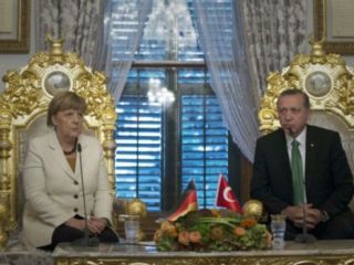 اردوغان خواستار تسریع عضویت ترکیه در اتحادیه اروپا شد