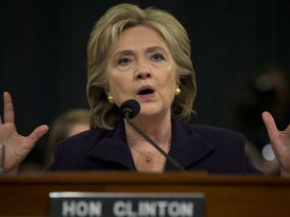 کلینتون: من مسئولیت حادثه بنغازی را پذیرفتم