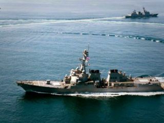 دولت چین به عبور ناو آمریکایی از نزدیک جزایر مصنوعی خود اعتراض کرد