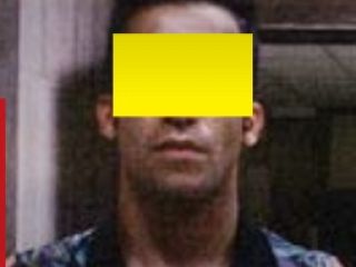 شکار دزد بوکسوردر تاریکی اتاق