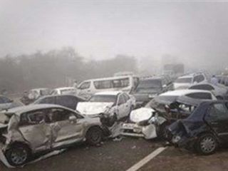 «۲۰۰ خودرو» در آزادراه قزوین- کرج با یکدیگر تصادف کردند