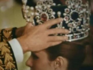 مراسم تاجگذاری محمد رضا شاه و فرح پهلوی ، آبان ماه ۱۳۴۶