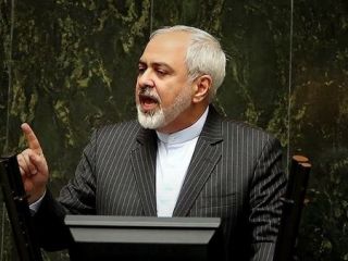 گزارش احمد توکلی : ظریف گفت «بسیاری از شب‌ها بخاطر نگرانی از سنگینی مسئولیت خوابم نمی‌برد»