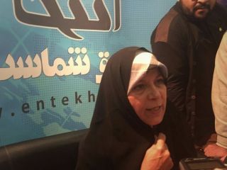 فائزه هاشمی: من، محسن و فاطمه در انتخابات مجلس کاندیدا خواهیم شد
