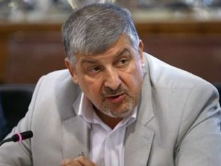 نماینده مجلس: خامنه‌ای در ۹ جلسه گروه راهبری هسته‌ای حاضر بود