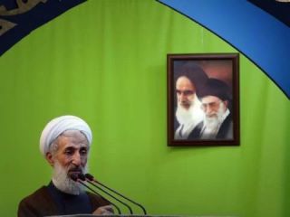 امام جمعه موقت تهران: سخنان رئیس‌جمهور نیش‌دار است