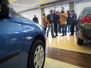 'فروش بیش از ۱۰۰ هزار خودرو' در ایران در کمتر از یک هفته