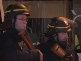 حملات خونبار، پاریس را در شوک فرو برد - ویدیو