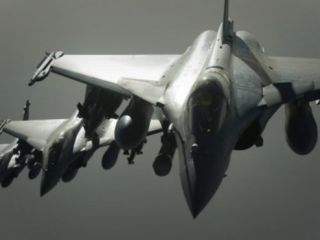 انجام بزرگترین عملیات هوایی فرانسه علیه داعش