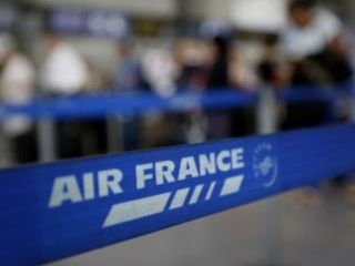 فرود اضطراری دو هواپیمای ایرفرانس در پی تهدید امنیتی