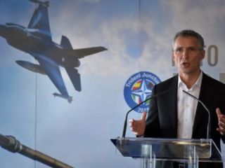 اعلام همبستگی ناتو با ترکیه در ارتباط با سرنگونی جت روسی