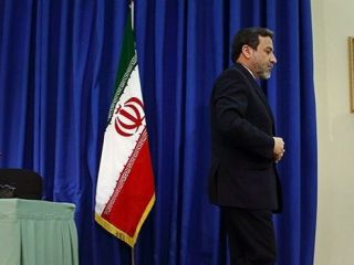 عراقچی: ۱+۵ باید بین پی‌ام‌دی و برجام یکی را انتخاب کند