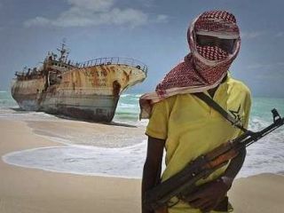 دزدان دریایی کشتی ایرانی را ربودند