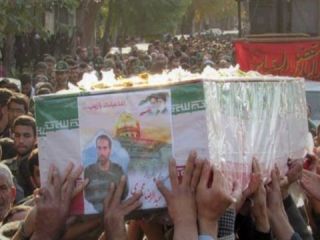 خاکسپاری ۱۶ ایرانی و پاکستانی کشته شده در سوریه