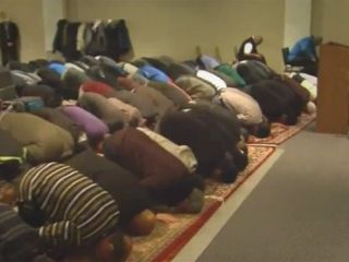 همدردی کنیسه با مسجد در کانادا: یهودیان و مسلمان در کنار هم نماز خواندند و شام خوردند