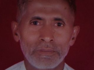 خانواده مرد هندی که به ظن خوردن گوشت گاو کشته شد، خواهان ادامه تحقیقند