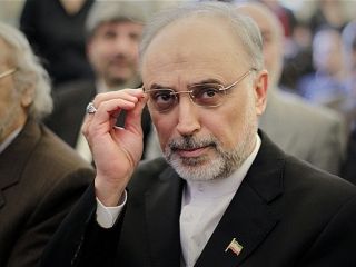 صالحی: ملک عبدالله ۲۰ دقیقه با احمدی نژاد صحبت می کرد و می گفت «چرا انقدر به من بی حرمتی می کنید؟»