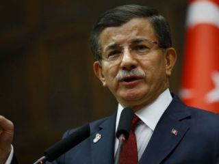 داووداغلو روسیه را به «پاکسازی قومی» در شمال سوریه متهم کرد