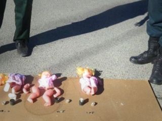 چهار 'عروسک بمبگذاری‌شده' در کاشمر کشف و خنثی شد