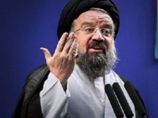 احمد خاتمی: چندبار از رهبری شنیدم که مجلس خبرگان باید چند رهبر در آستین داشته باشد