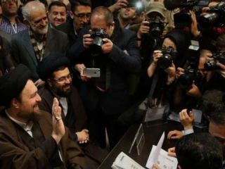 حسن خمینی در انتخابات خبرگان رهبری ثبت‌نام کرد