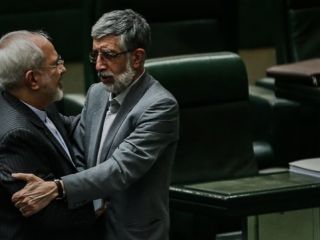 جلوگیری از پخش مصاحبه ظریف و دعوت از حدادعادل در ویژه برنامه شب یلدا