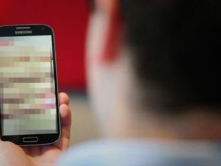 دادگاه فدرال آلمان به مردی دستور داد تصاویر شریک زندگی سابقش را از بین ببرد