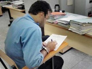 قتل دختر جوان در تاریکخانه