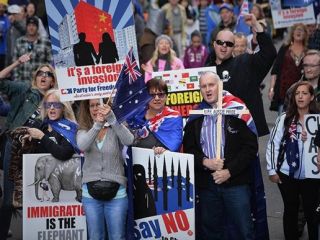 آیا نژادپرستی در استرالیا در حال شکوفه کردن است؟