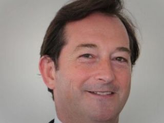 کاردار جدید انگلیس در تهران آغاز به کار می‌کند