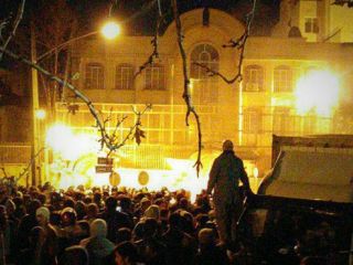 واکنش به اعدام شیخ نمر: 'ورود مهاجمان به سفارت عربستان در تهران'