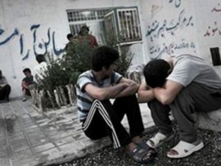 کمپ‌های ترک اعتیاد از 'گوآنتانامو بدترند'