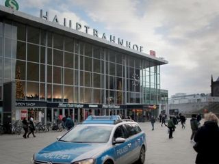 پلیس کلن 'امکان مقابله با متعرضان را نداشت'