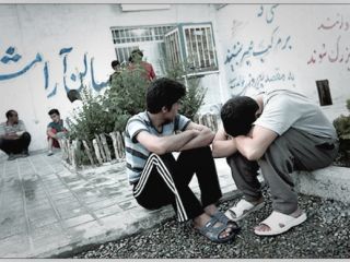 آدم‌ربایی برای ترک : مضرات انتقال اجباری معتادان به کمپ‌های ترک اعتیاد