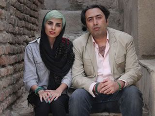 خروج فاطمه اختصاری و مهدی موسوی از ایران