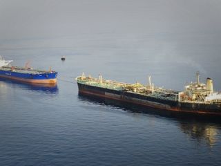 «آماده‌باش» نفتکش‌های ایران برای حرکت به هند و اروپا