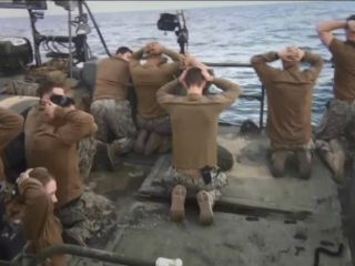 ترامپ: تصاویر ایران از تفنگداران آمریکایی به منزله سیلی زدن به ما بود