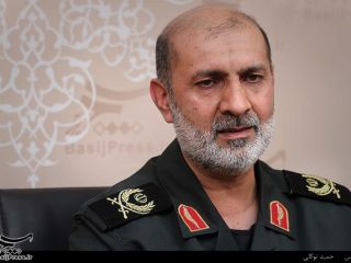 معاون سپاه: امریکا با “مک‌دونالد” و “نوشابه” می‌خواهد ذائقه ایرانی‌ها را تغییر دهد